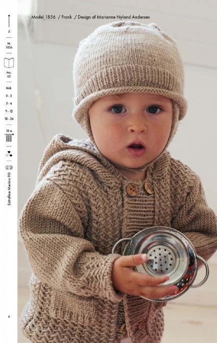 flot strikket jakke med mønsterstrik baby