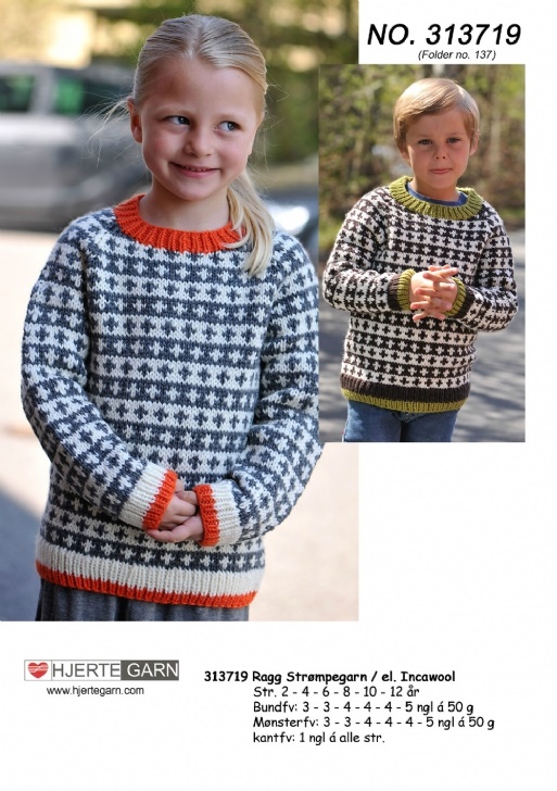 Sweater med mønster og raglanærmer strikkt i Ragg